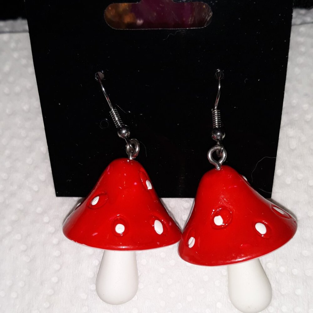 NEW Large Red Mushroom Earrings Dangle Fashion Jewelry Cute casual NEW NWT